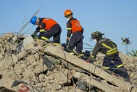Záchranáři v Jihoafrické republice pátrají po 44 lidech pod troskami budovy